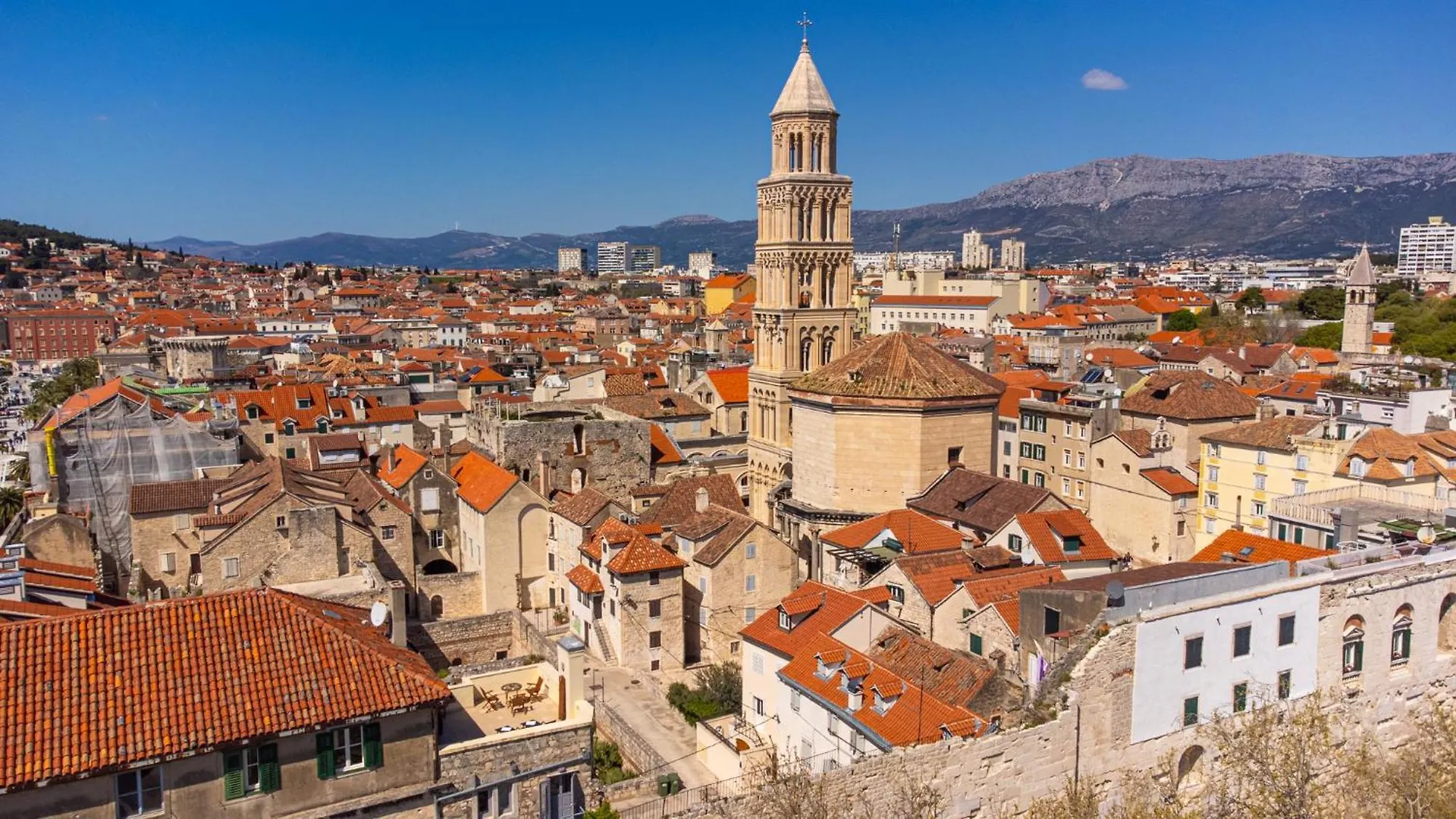 Terazza Grande In Diocletian Tower Daire Split