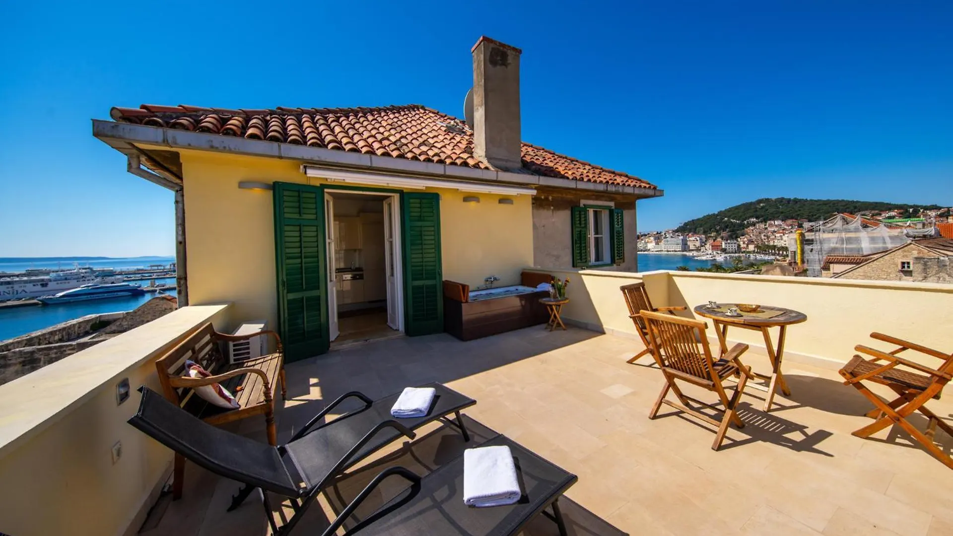 Apartment Terazza Grande In Diocletian Tower