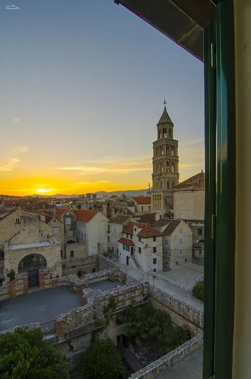 Terazza Grande In Diocletian Tower Daire Split Hırvatistan
